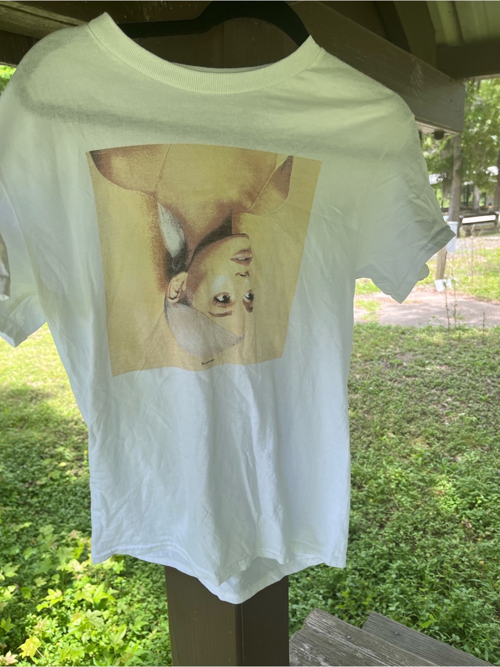 Ariana Grande Sweetener T-shirt Small